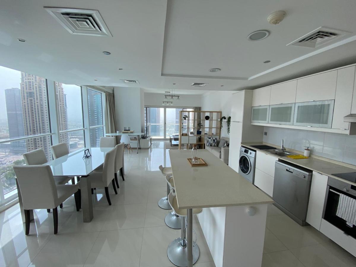One Bedroom Apartment With Pool & Gym Near Marina Dubaj Zewnętrze zdjęcie