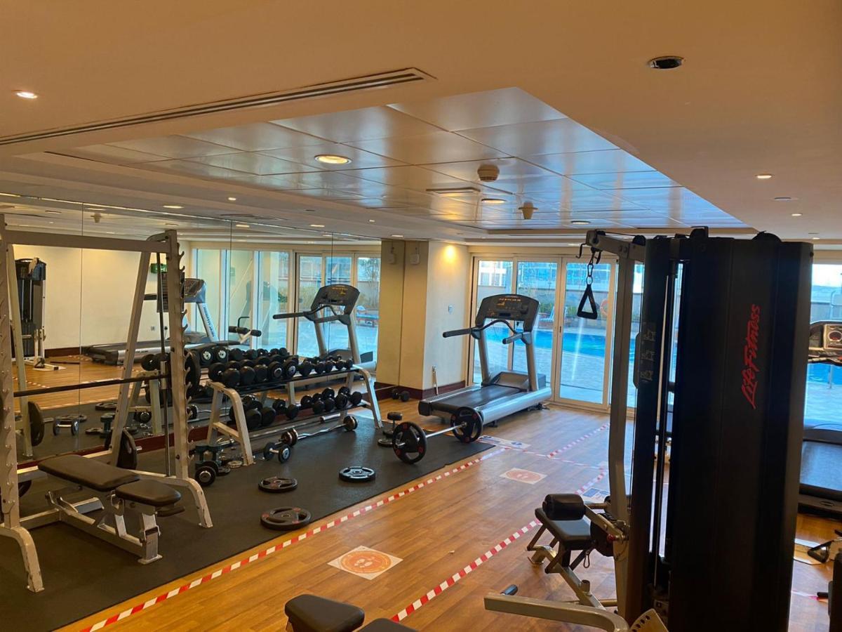 One Bedroom Apartment With Pool & Gym Near Marina Dubaj Zewnętrze zdjęcie