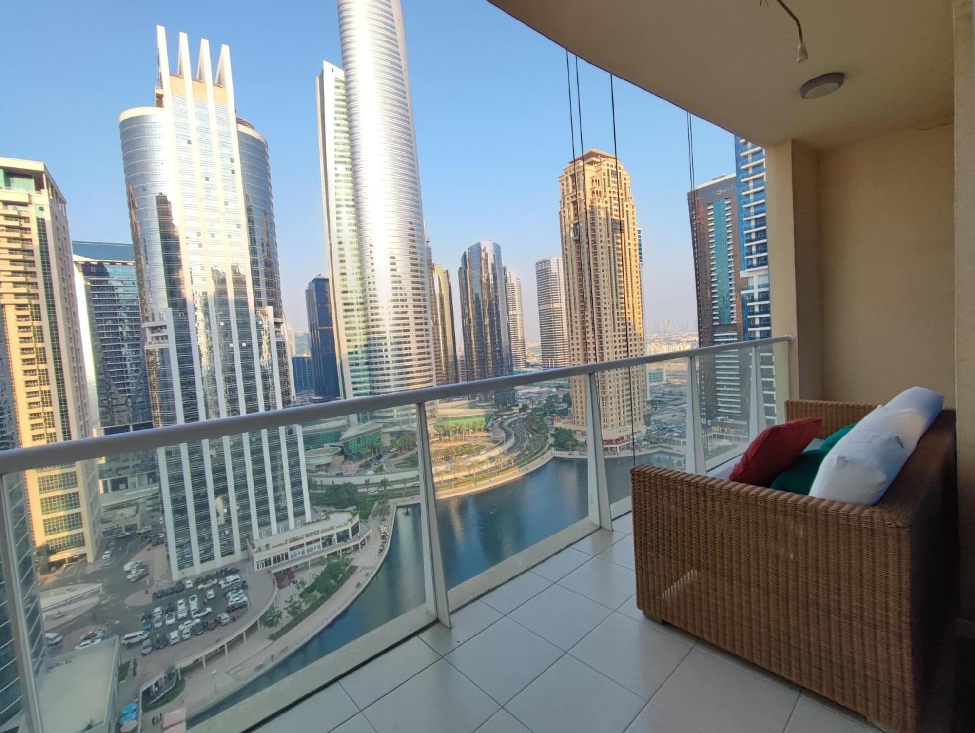 One Bedroom Apartment With Pool & Gym Near Marina Dubaj Zewnętrze zdjęcie
